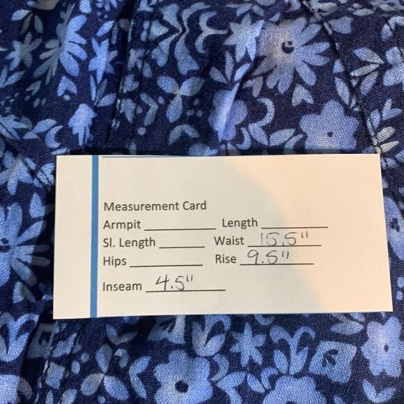 St. John's Bay Linen Blue Mid Rise Floral Print Shorts Size M New - Picture 7 of 7